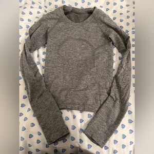 Lululemon Athletica long sleeve swiftly tech in race length